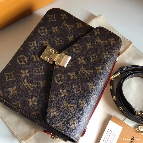 Fake Louis Bags Monogram Messenger M40780 Pochette Vuitton Metis Louis 0823